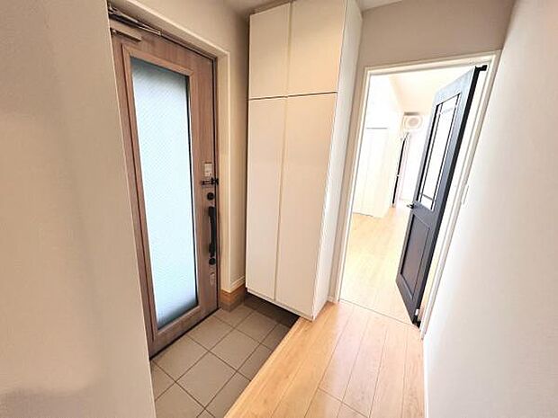 いつも気持ちよくご家族を迎えられる玄関です。