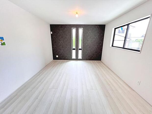 リビングダイニングになります。ご家族そろっての素敵な空間になりそうですね。