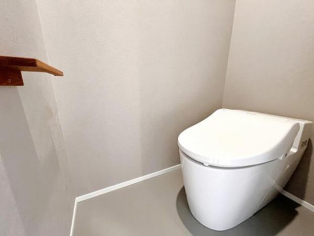 ほっと安らげるトイレ空間です。