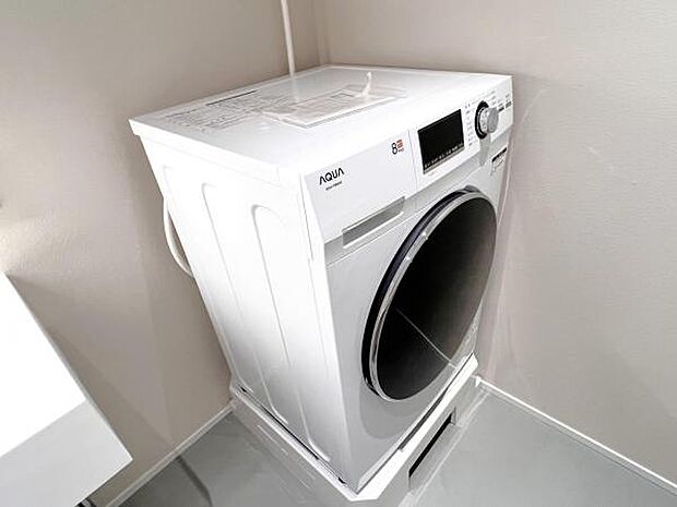 お天気を気にせずお洗濯ができ、室内干し可能です。