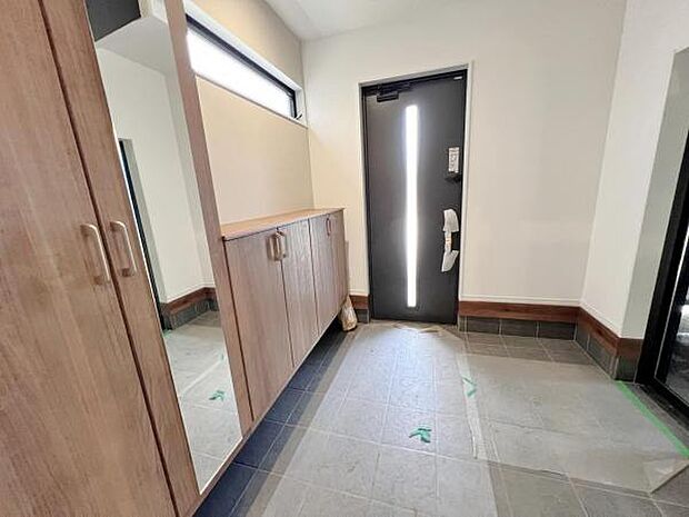 いつも気持ちよくご家族を迎えられる玄関です。