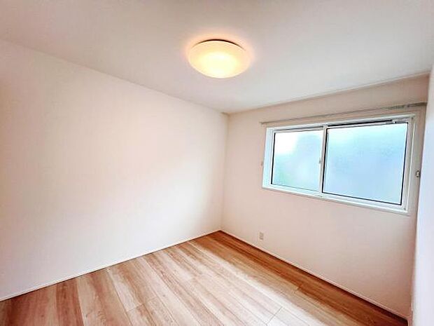 子供部屋にもちょうど良い大きさのお部屋です。