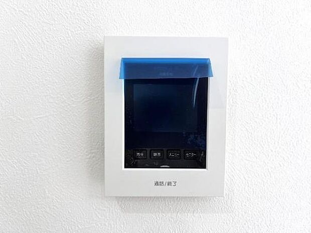 訪問者を確認できるTVモニター付きインターフォンです。