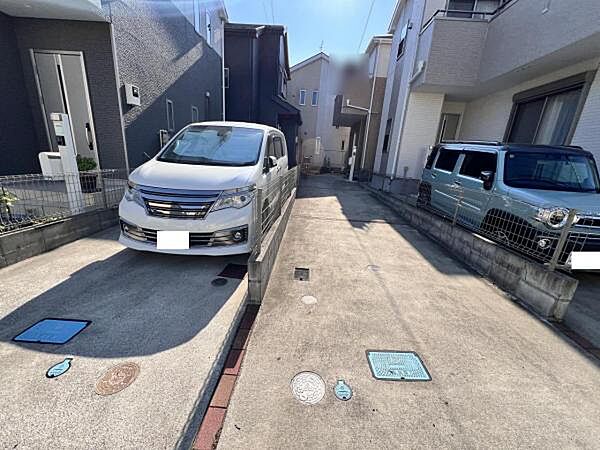 駐車場ももちろん完備しておりますのでお車所有の方にも心強いです。