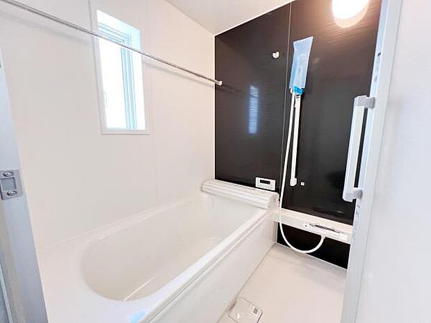 お風呂でほっとひといき。1日の疲れを癒しましょう。