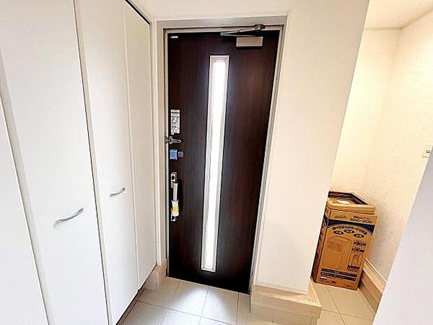 いつも気持ちよくご家族を迎えられる玄関です。