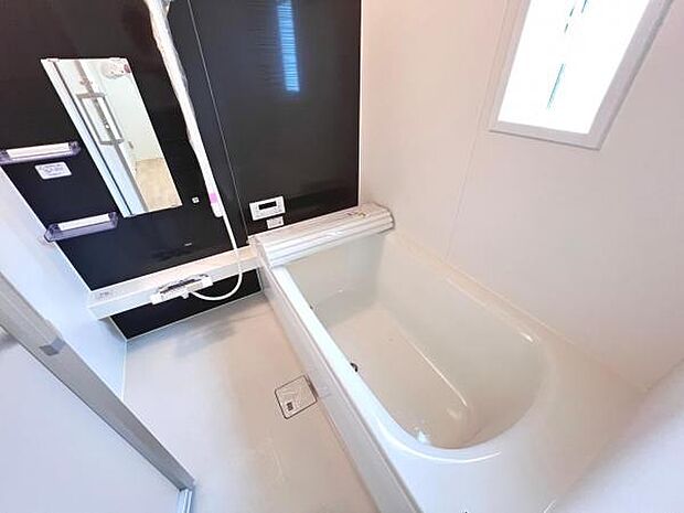 お風呂でほっとひといき。1日の疲れを癒しましょう。