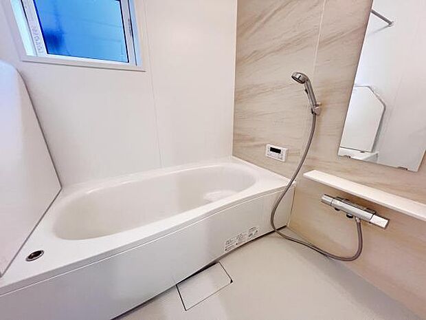 お風呂でほっとひといき。1日の疲れを癒しましょう。