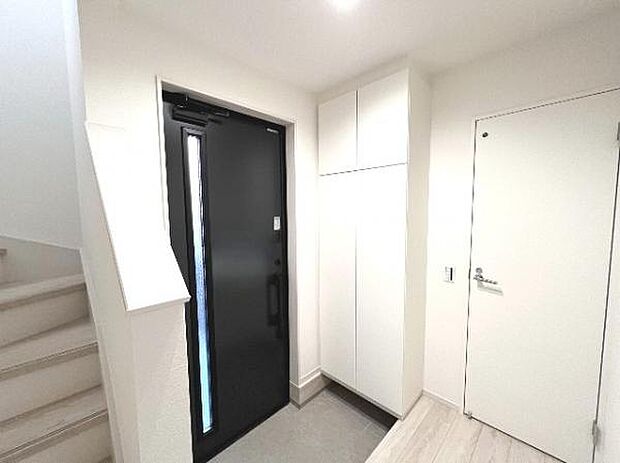 いつも気持ちよくご家族を迎えられる玄関です。