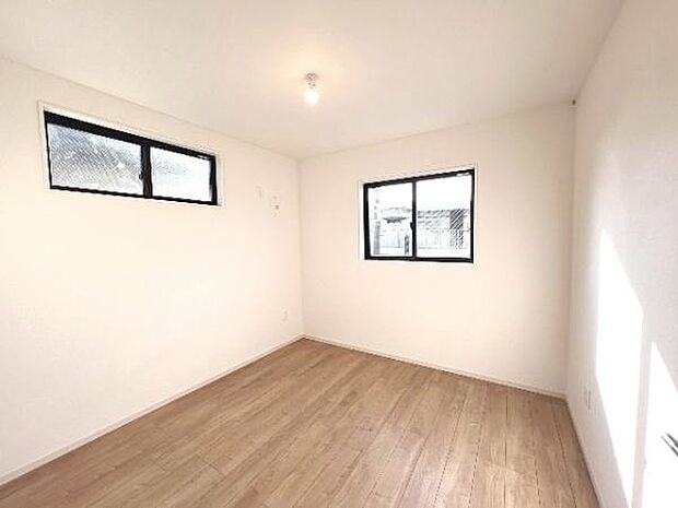 子供部屋にもちょうど良い大きさのお部屋です。