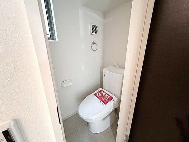 ほっと安らげるトイレ空間です。