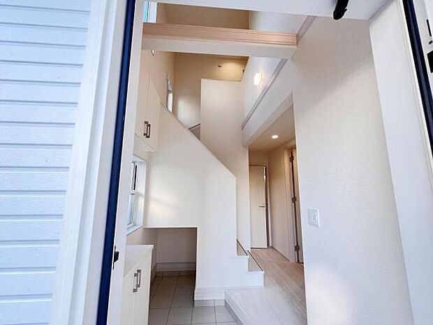 いつも気持ちよくご家族を迎えられる玄関です。