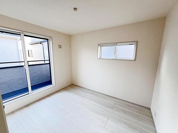 寝室にもご利用いただける居室スペースです。