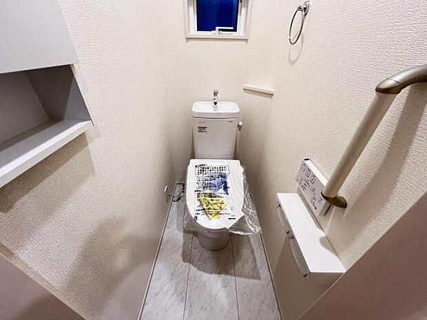 ほっと安らげるトイレ空間です。