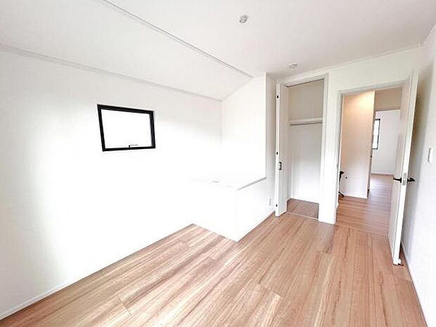 子供部屋にもちょうど良い大きさのお部屋です。