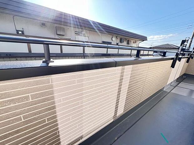 お洗濯ものを気持ち良く太陽の光で干せるのが嬉しいですね。