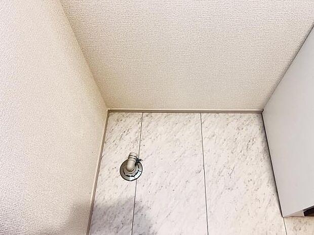 お天気を気にせずお洗濯ができ、室内干し可能です。