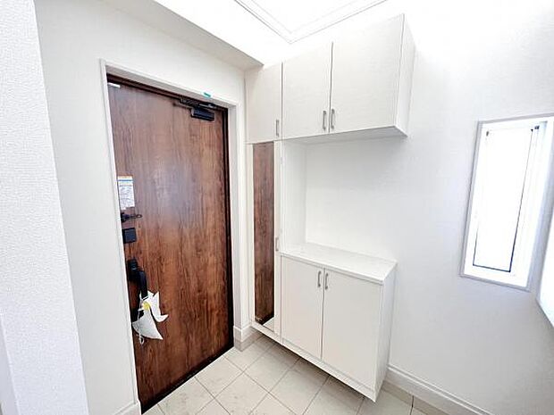 いつも気持ちよくご家族を迎えられる玄関です。