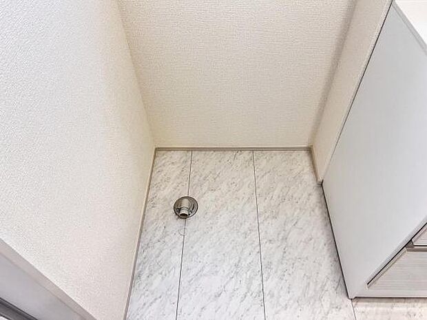 お天気を気にせずお洗濯ができ、室内干し可能です。