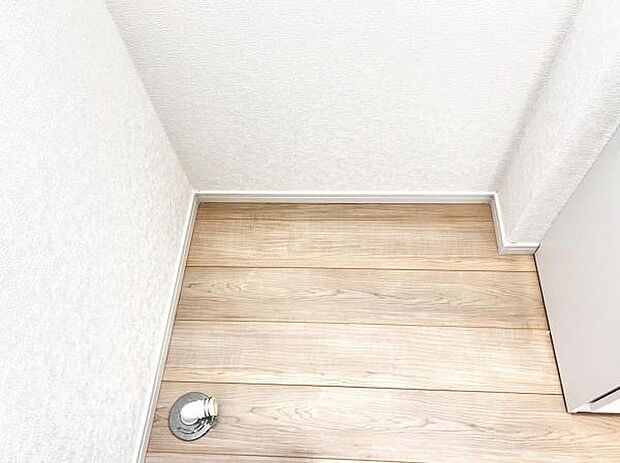 お天気を気にせずお洗濯ができ、室内干し可能です。