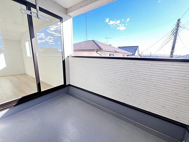 お洗濯ものを気持ち良く太陽の光で干せるのが嬉しいですね。