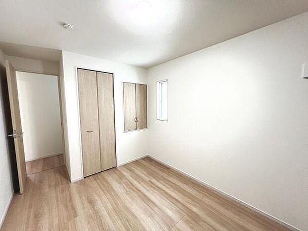 子供部屋にもちょうど良い大きさのお部屋です。