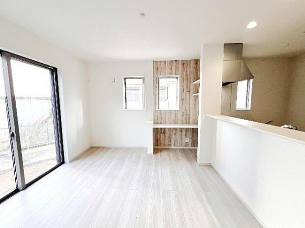 ご家族の温かい時間を演出するダイニングスペースです。