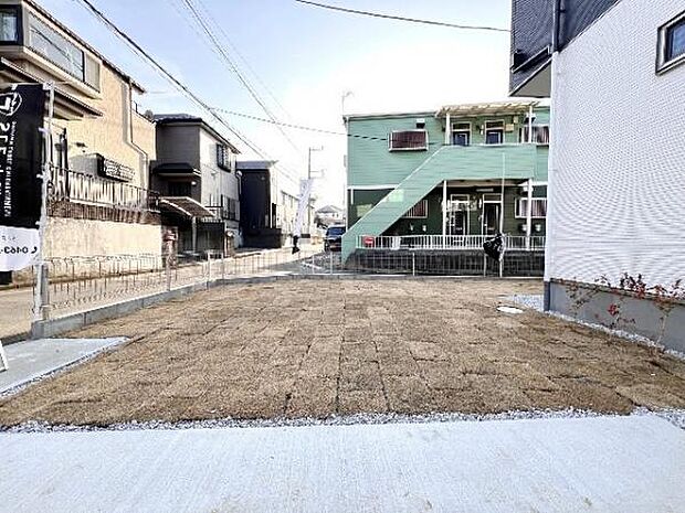 お庭スペースは、ガーデニングやお子様との外遊びなど多彩な用途でお楽しみいただけます。