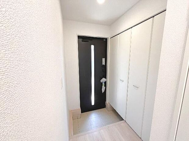 いつも気持ちよくご家族を迎えられる玄関です。
