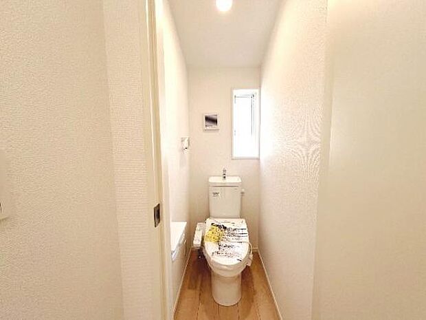 ほっと安らげるトイレ空間です。