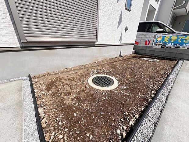 お庭スペースは、ガーデニングやお子様との外遊びなど多彩な用途でお楽しみいただけます。