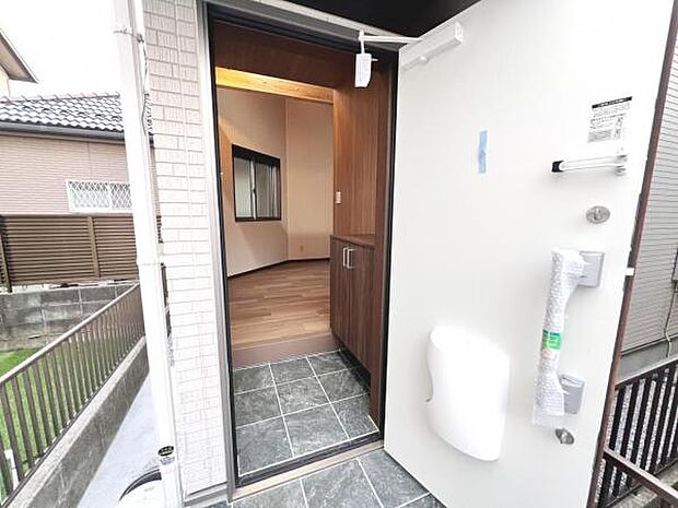 いつも気持ちよくご家族を迎えられる玄関です。
