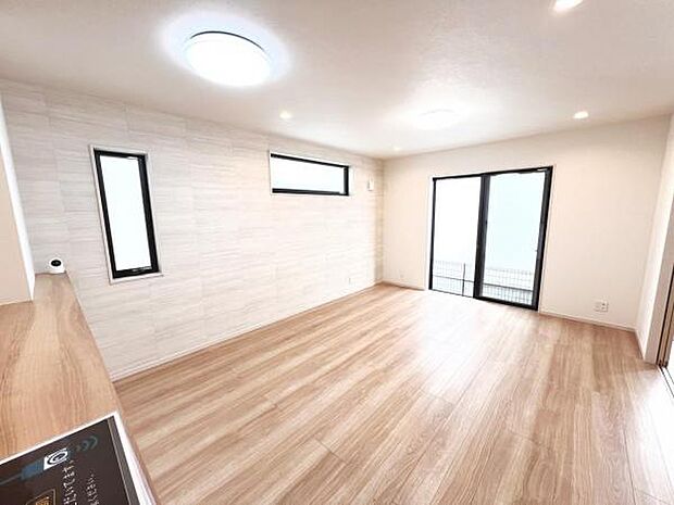 ご家族の温かい時間を演出するダイニングスペースです。