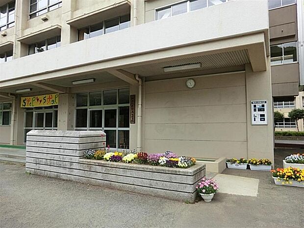 厚木市立玉川中学校まで約1140m(徒歩15分)
