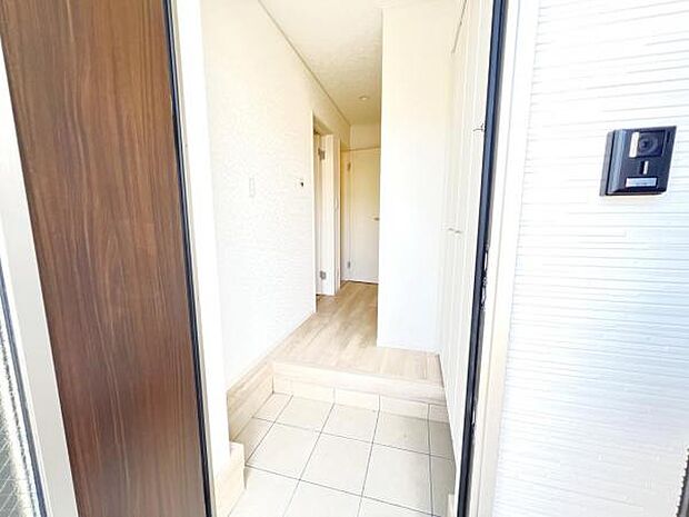 いつも気持ちよくご家族を迎えられる玄関です。