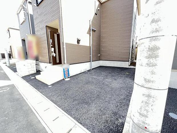 駐車場ももちろん完備しておりますのでお車所有の方にも心強いです。