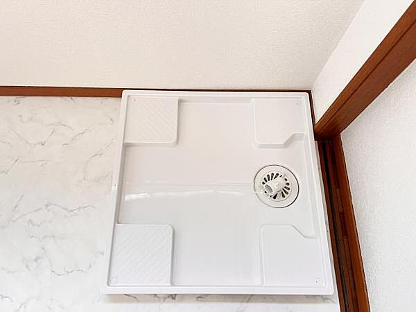 お天気を気にせずお洗濯ができ、室内干し可能です。