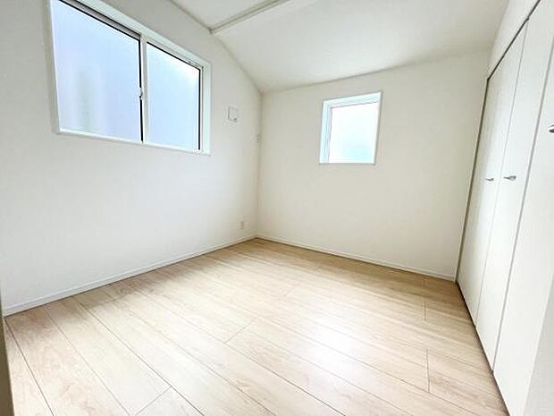子供部屋にもちょうど良い大きさのお部屋です。