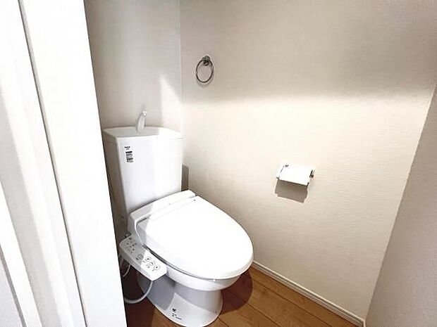 ほっと安らげるトイレ空間です。