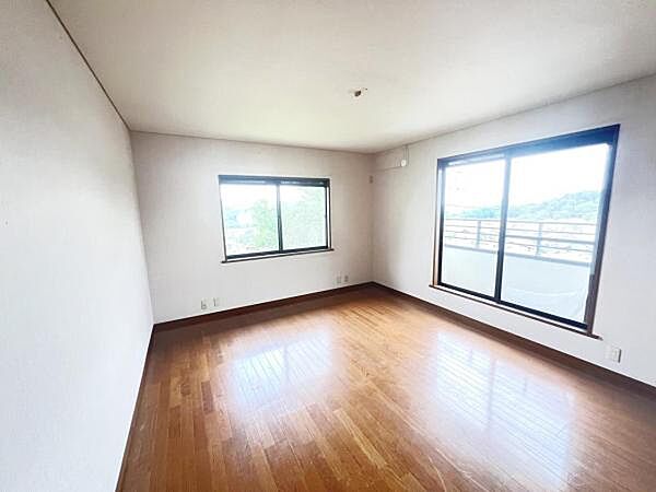 子供部屋にもちょうど良い大きさのお部屋です。