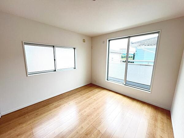 子供部屋にもちょうど良い大きさのお部屋です。