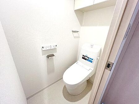 ほっと安らげるトイレ空間です。