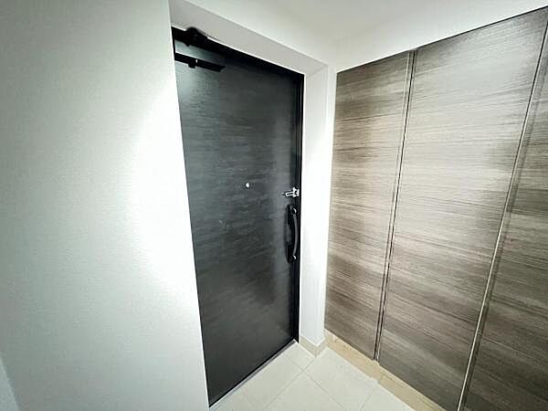 いつも気持ちよくご家族を迎えられる玄関です。