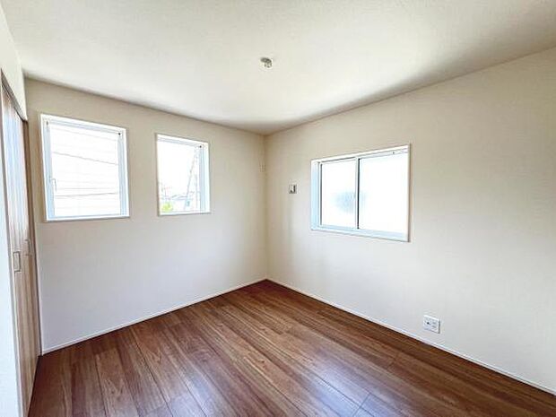 子供部屋にもちょうど良い大きさのお部屋です。