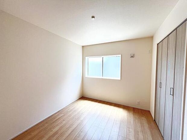 子供部屋にもちょうど良い大きさのお部屋です。