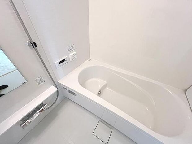 お風呂でほっとひといき。1日の疲れを癒しましょう。