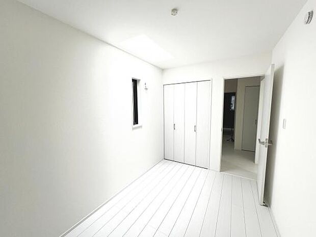 子供部屋にもちょうど良い大きさのお部屋です。