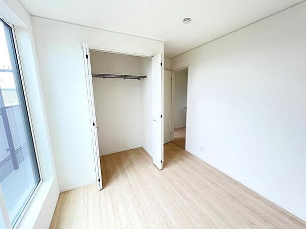 子供部屋にもちょうど良い大きさのお部屋です。