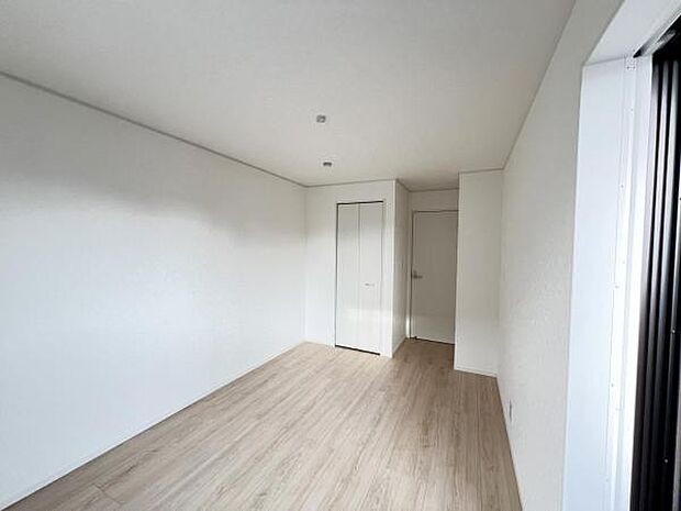 子供部屋にもちょうど良い大きさのお部屋です。