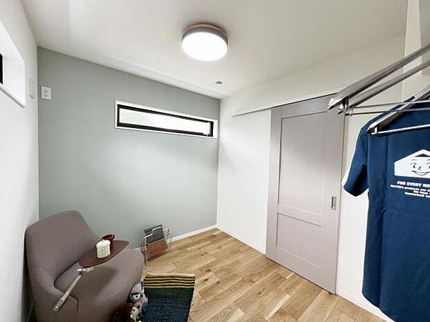 子供部屋にもちょうど良い大きさのお部屋です。